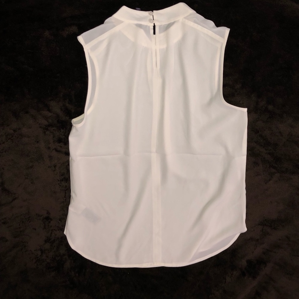 Mock neck shell - Picture 3 of 3